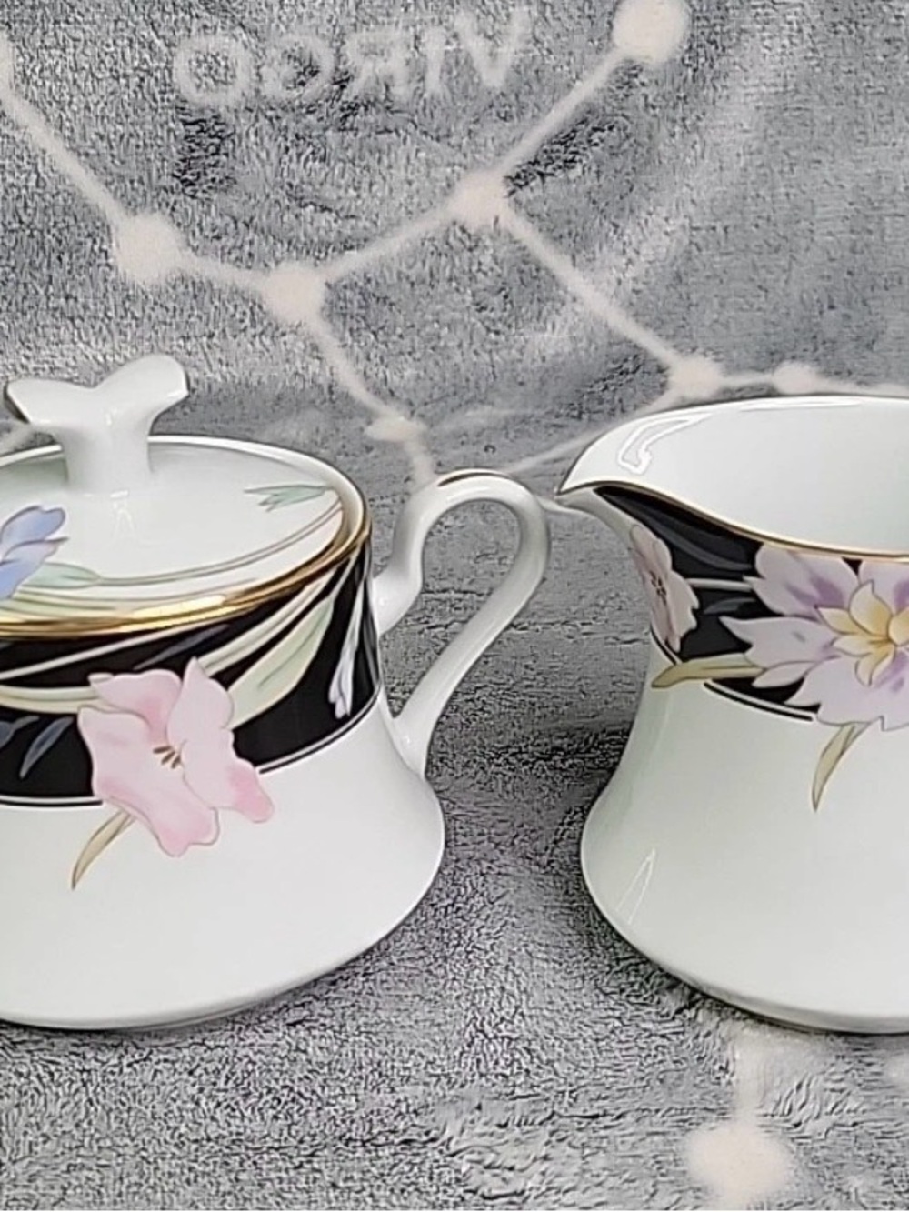 Mikasa Porcelain Creamer and Sugar Bowl with Pink Floral and Gold Trim